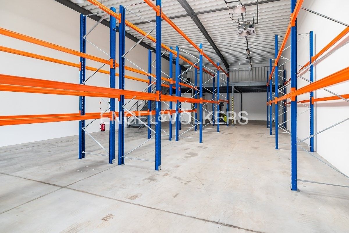 Sklady, Královická  , Zápy, 270 m² - 2