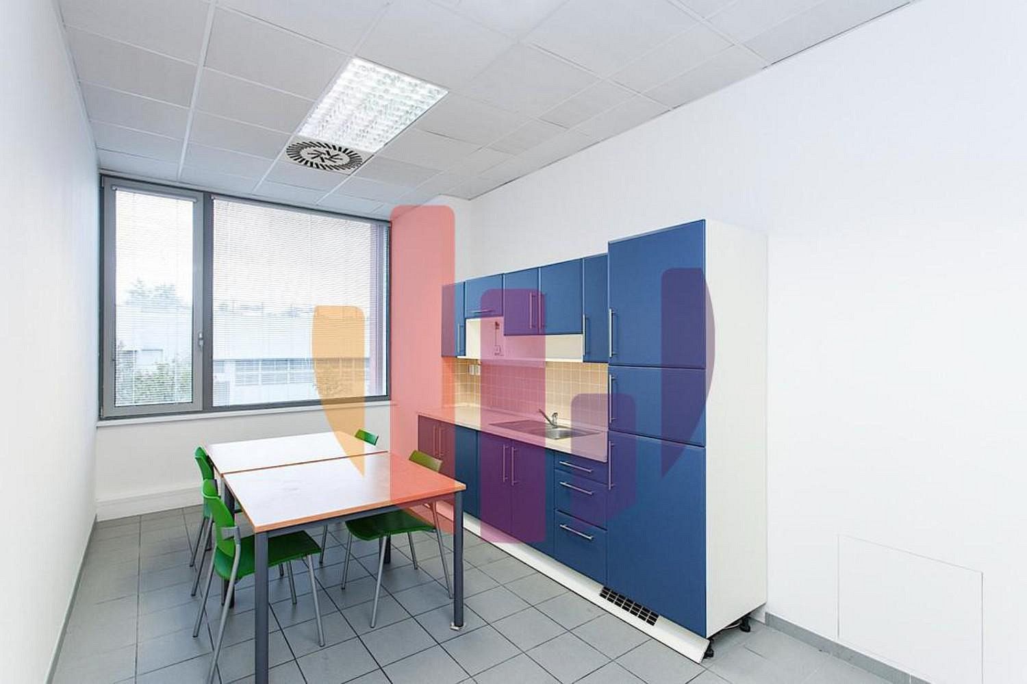 Pronájem kancelář - Praha - Strašnice, okres Praha 3, Hlavní město Praha, 551 m² - 5