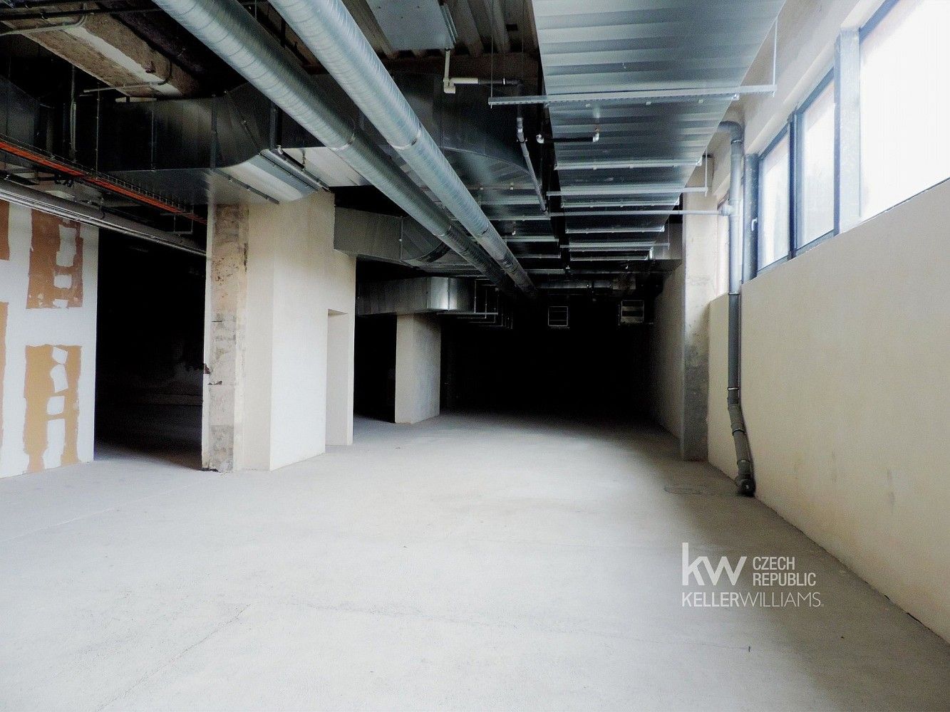 Obchodní prostory · 326 m² · Hradec Králové - Pražské Předměstí, Královéhradecký kraj - 3