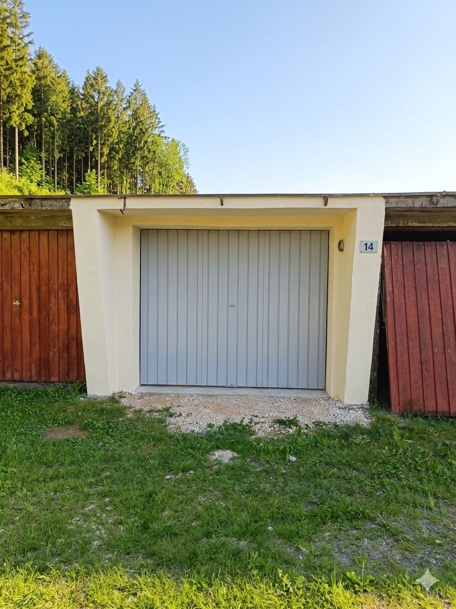 Garáže, Trutnov, 541 01 - 1