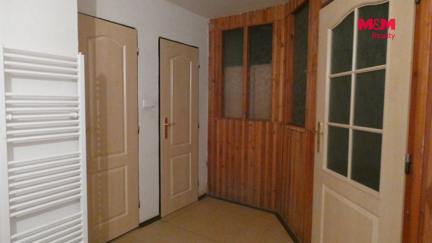 Byt 1+kk · 45 m² · Komenského náměstí, Louny - 3