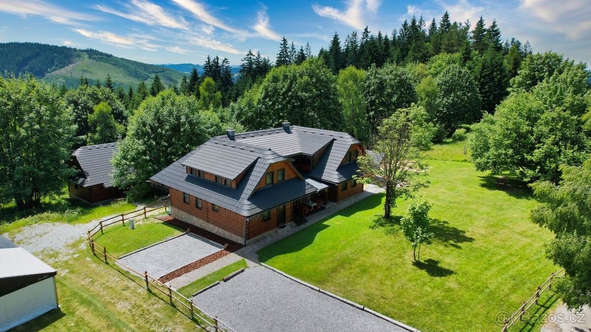 Chaty, 987 65, Slovensko - 1