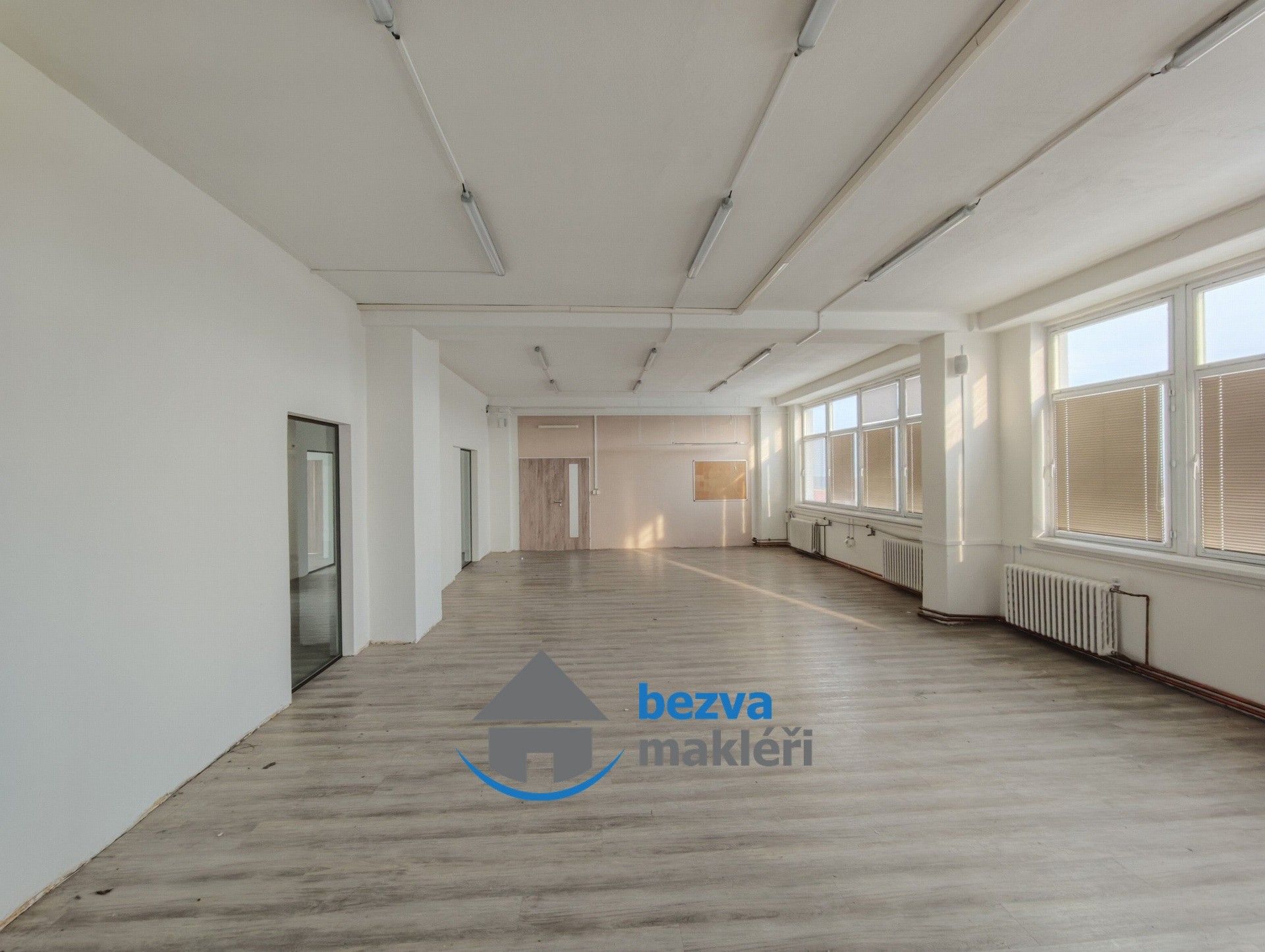 Výrobní prostory, Husova, Skuteč, 48 m² - 1
