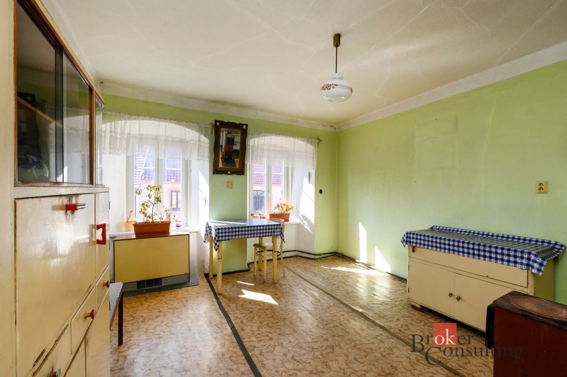 Prodej rodinný dům - Kasejovice, 90 m²