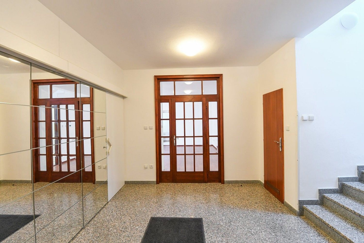 Kancelář · 417 m² · Praha - Kunratice, okres Praha 4, Hlavní město Praha - 4