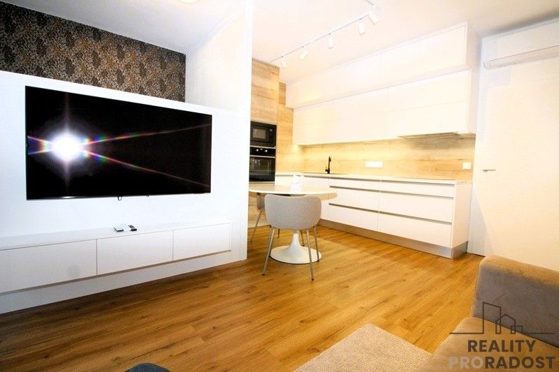 Pronájem byt - Znojmo, 669 02