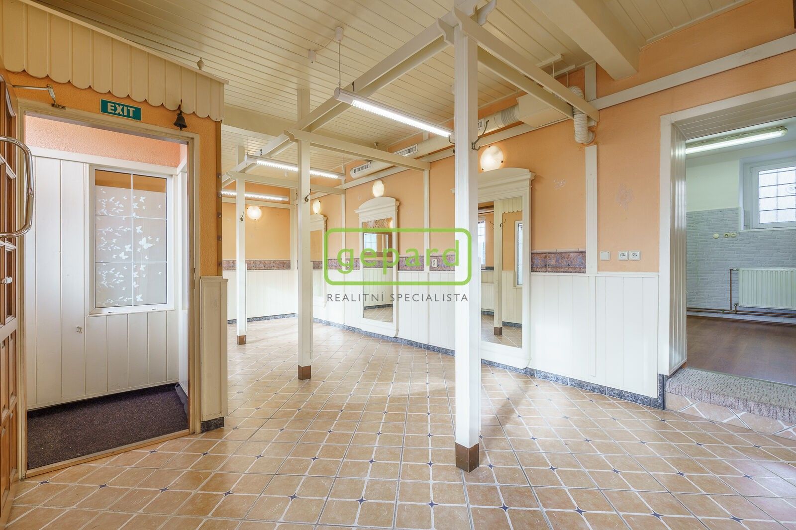 Pronájem obchodní prostory - Rohová, Karlovy Vary Rybáře, 112 m² - 5