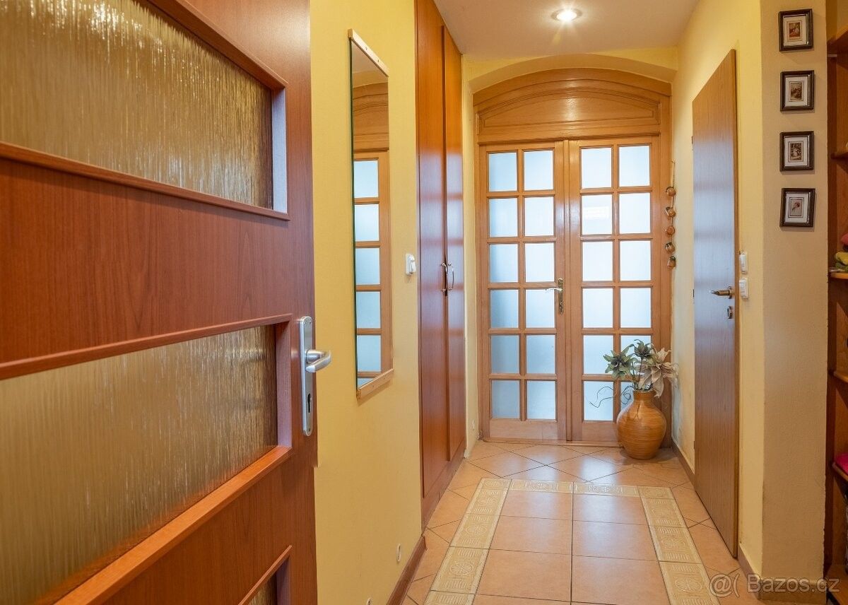 Prodej rodinný dům - Kolín, 280 02