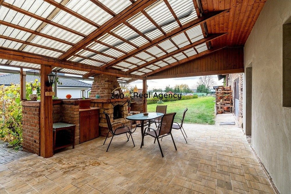 Rodinný dům · 299 m² · Lužec nad Cidlinou, okres Hradec Králové, Královéhradecký kraj - 3