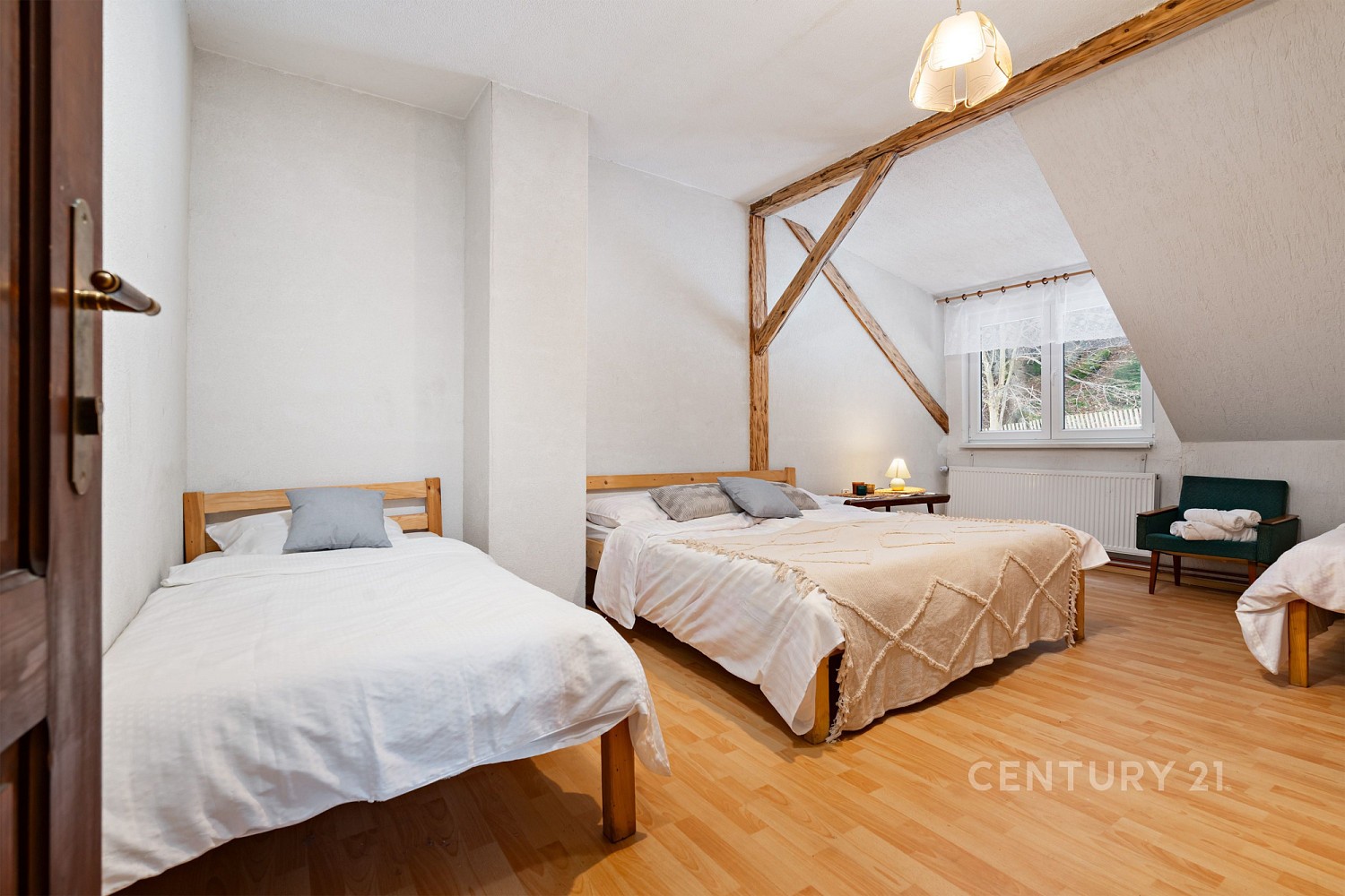 Chalupa · 648 m² · Strašín - Zuklín, okres Klatovy - 4