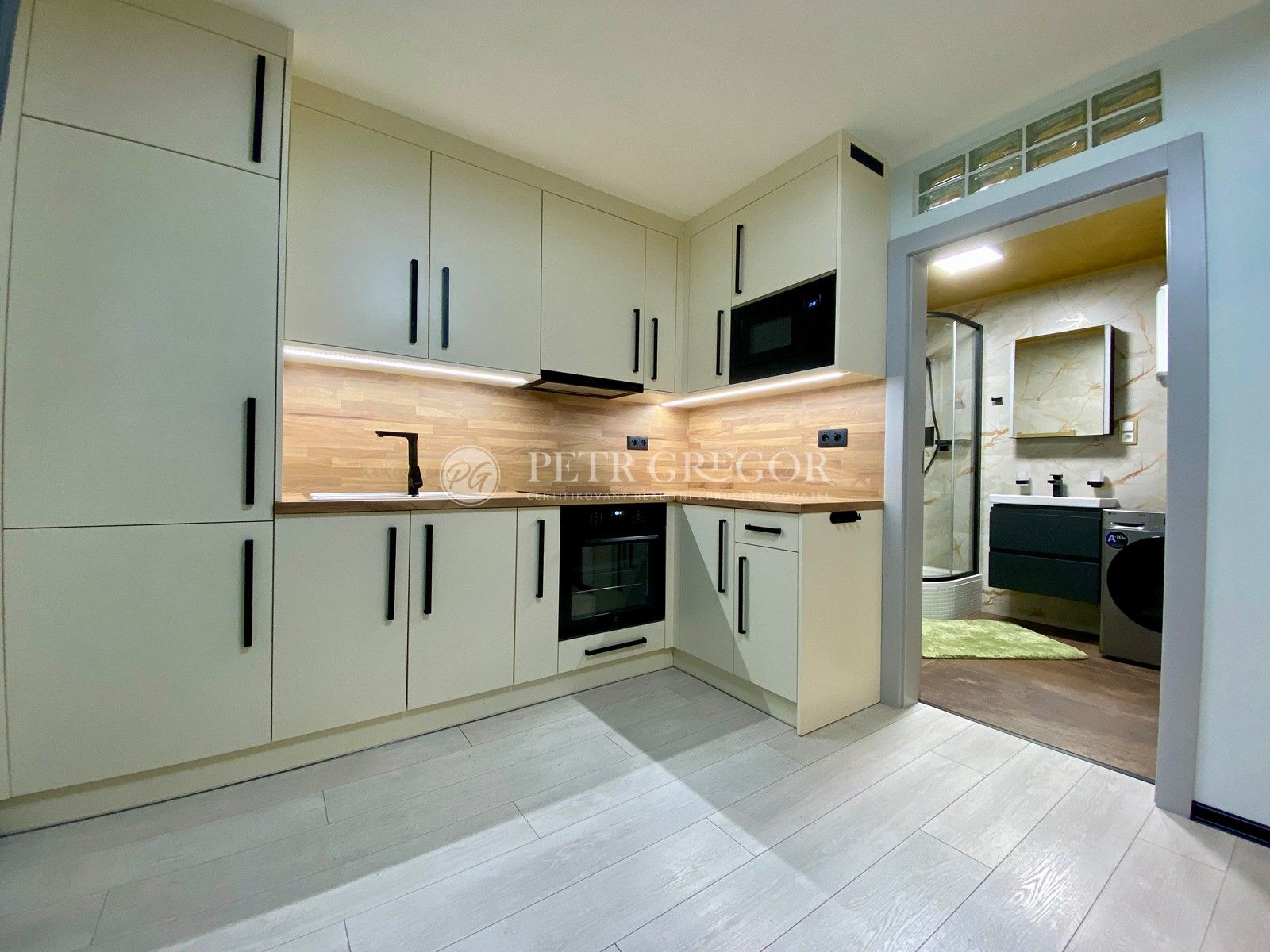 Pronájem byt 3+kk - Studentská, Poděbrady, 40 m²