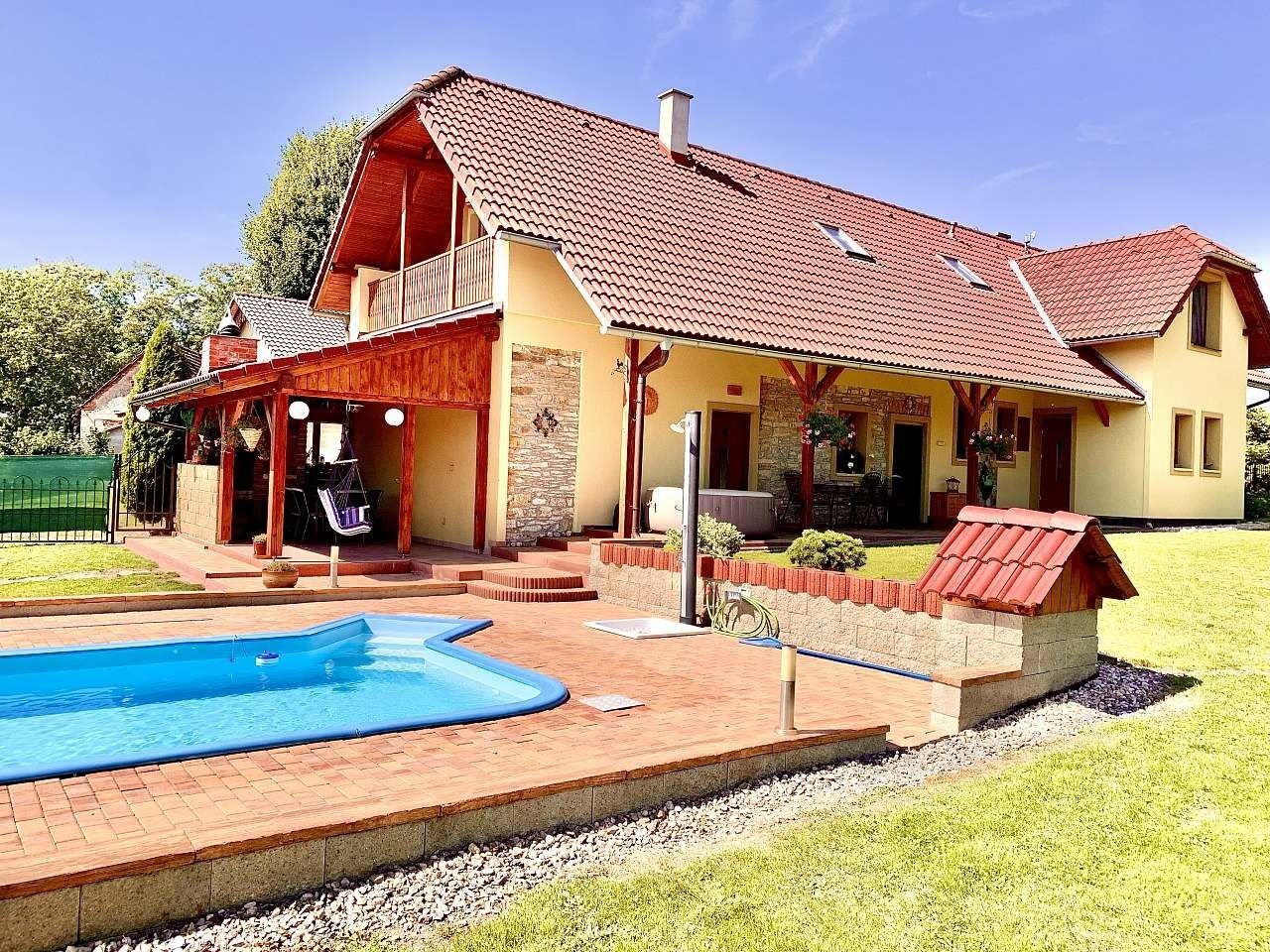 Chaty, Zdelov, Královéhradecký kraj