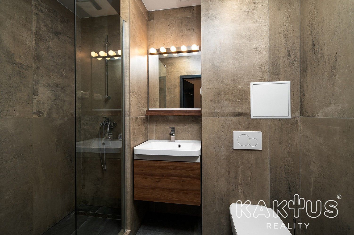 Prodej byt 2+kk - Nádražní, Ostrava - Moravská Ostrava, 39 m² - 5