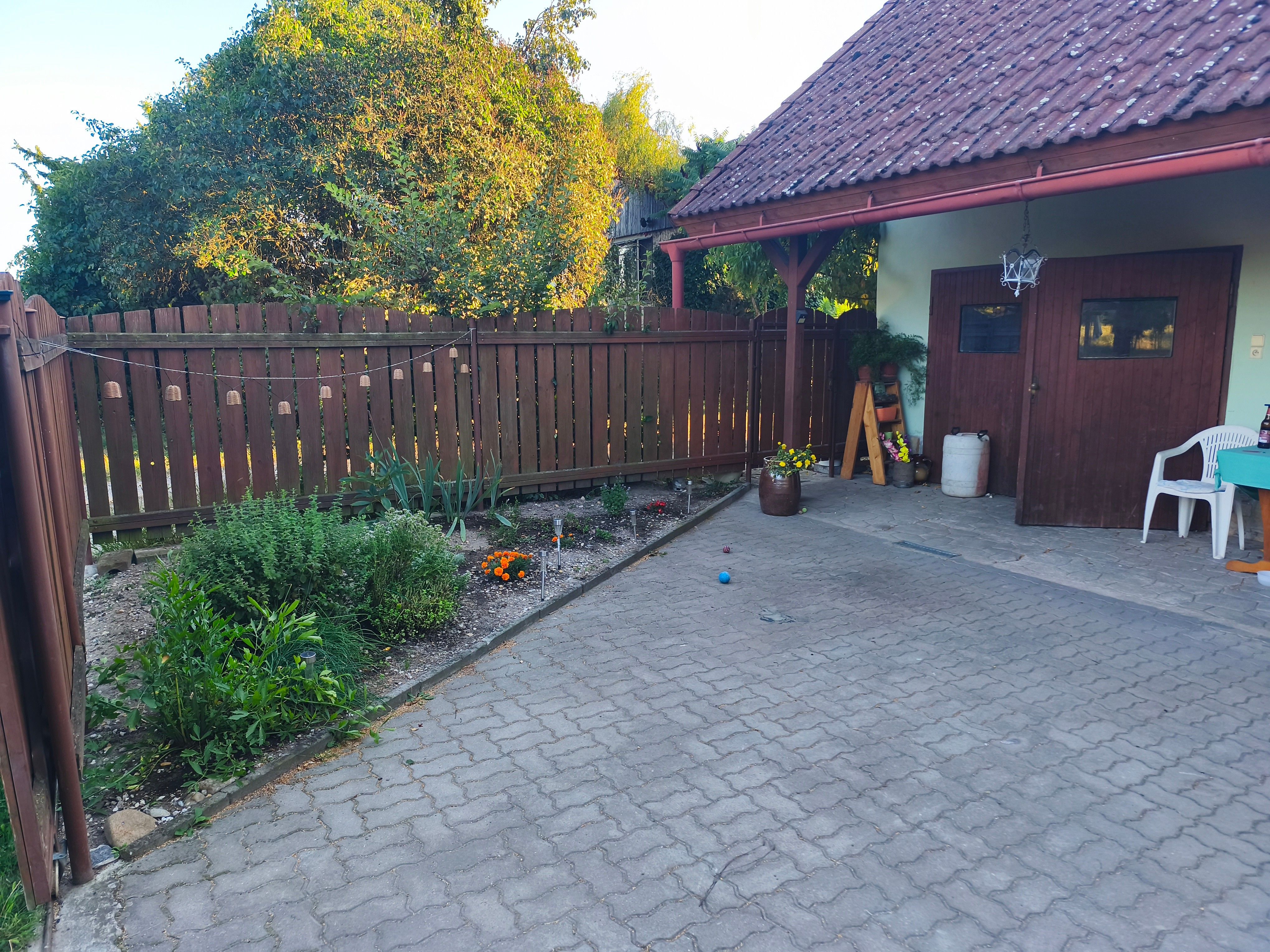 Pronájem rodinný dům - Hoděšovice, Býšť, 100 m² - 2