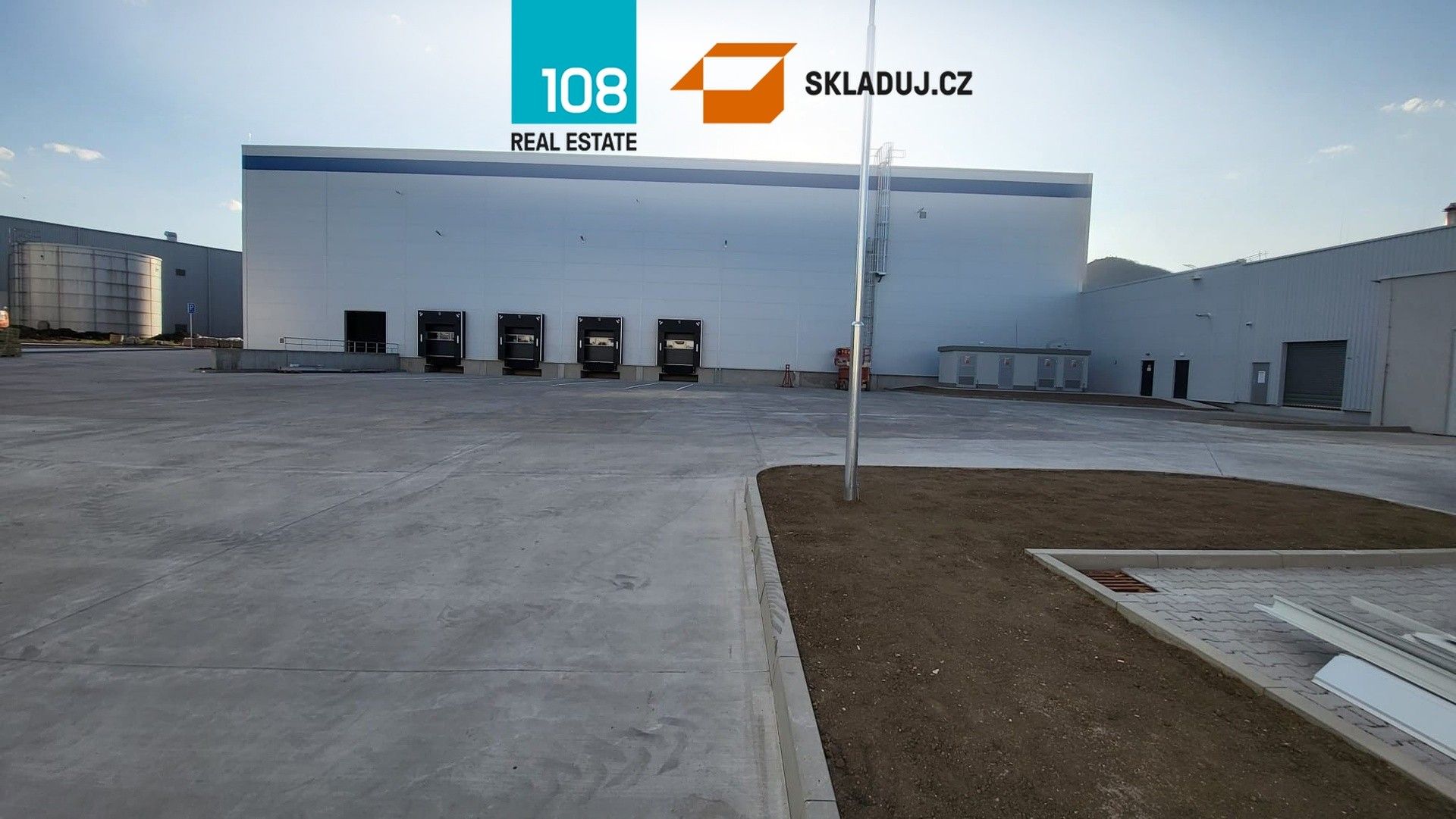 Pronájem sklad - Průmyslová 1190, Lovosice, 4 600 m² - 5