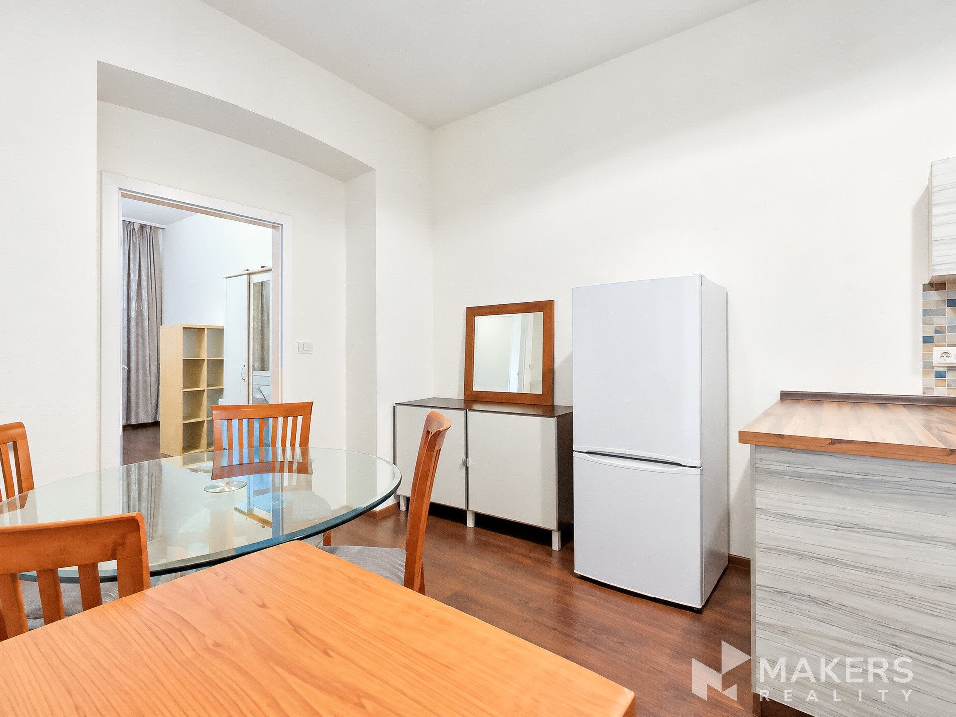 Ubytovací zařízení · 70 m² · Plzeňská, Praha - 3