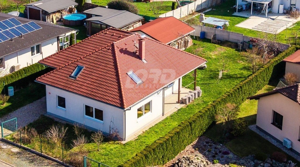 Rodinné domy, V Poli, České Meziříčí, 200 m²