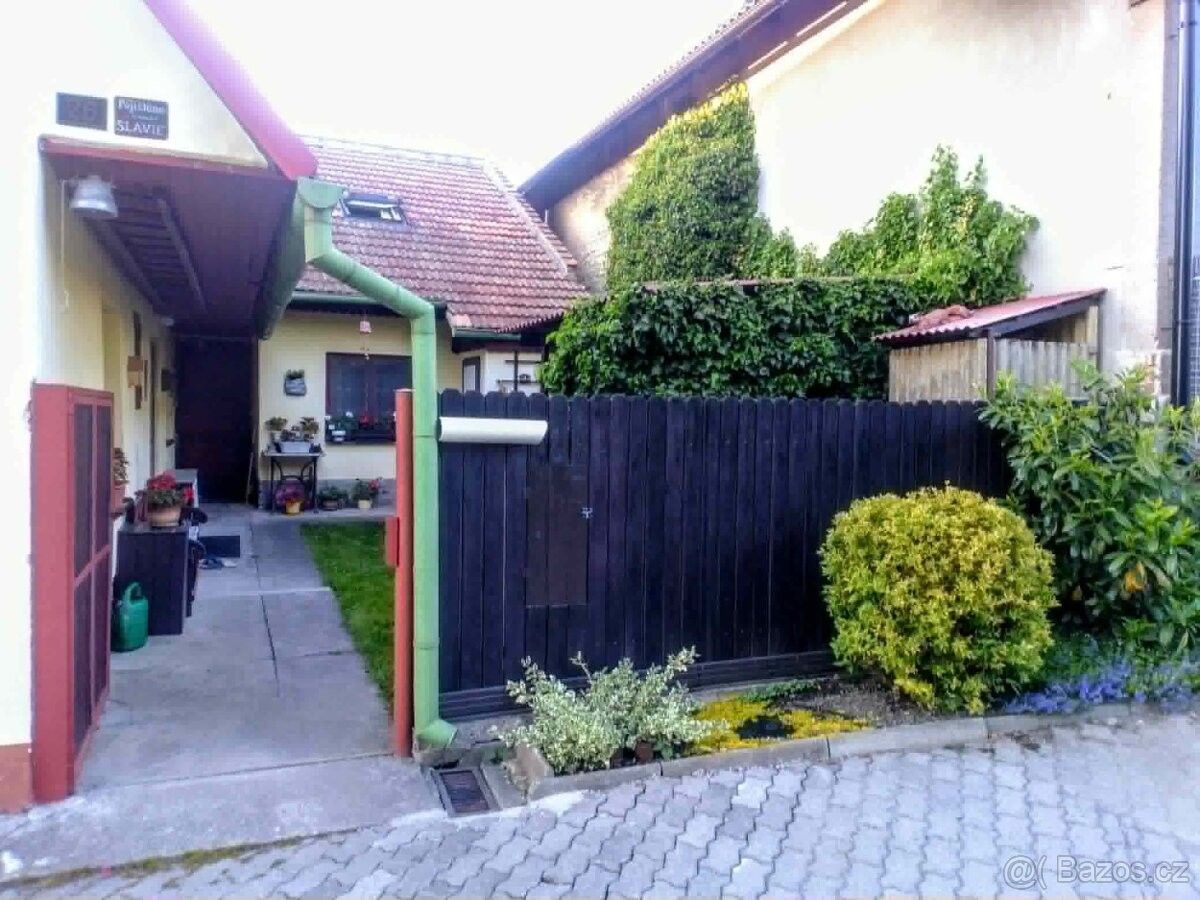 Chaty, Chrast u Chrudimě, 538 51 - 2