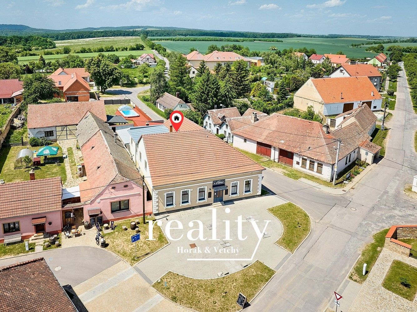 Ubytovací zařízení, Lukov, okres Znojmo, Jihomoravský kraj, 564 m² - 1