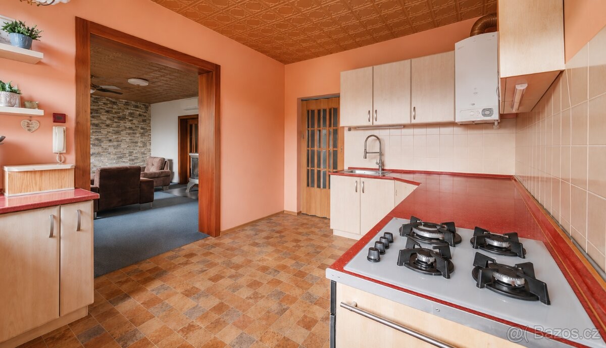 Byt · Červený Kostelec, 549 41 - 3