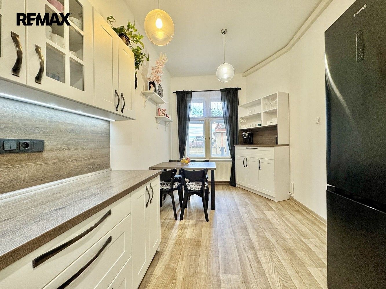 Byt 3+1 · 90 m² · Chmelařské náměstí, Žatec, okres Louny - 4