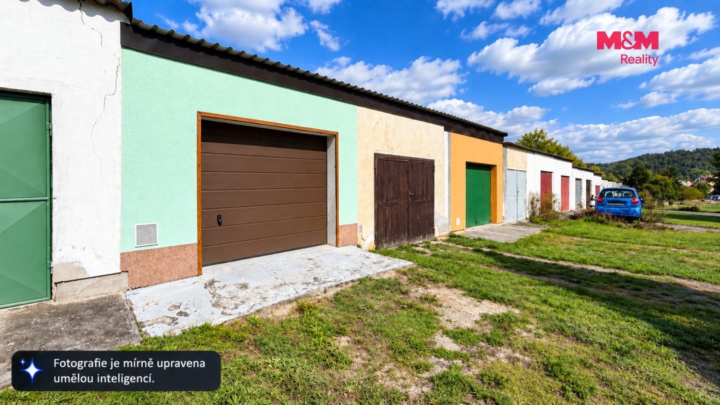 Nemovitost · 23 m² · U Nádraží, Radnice - 3
