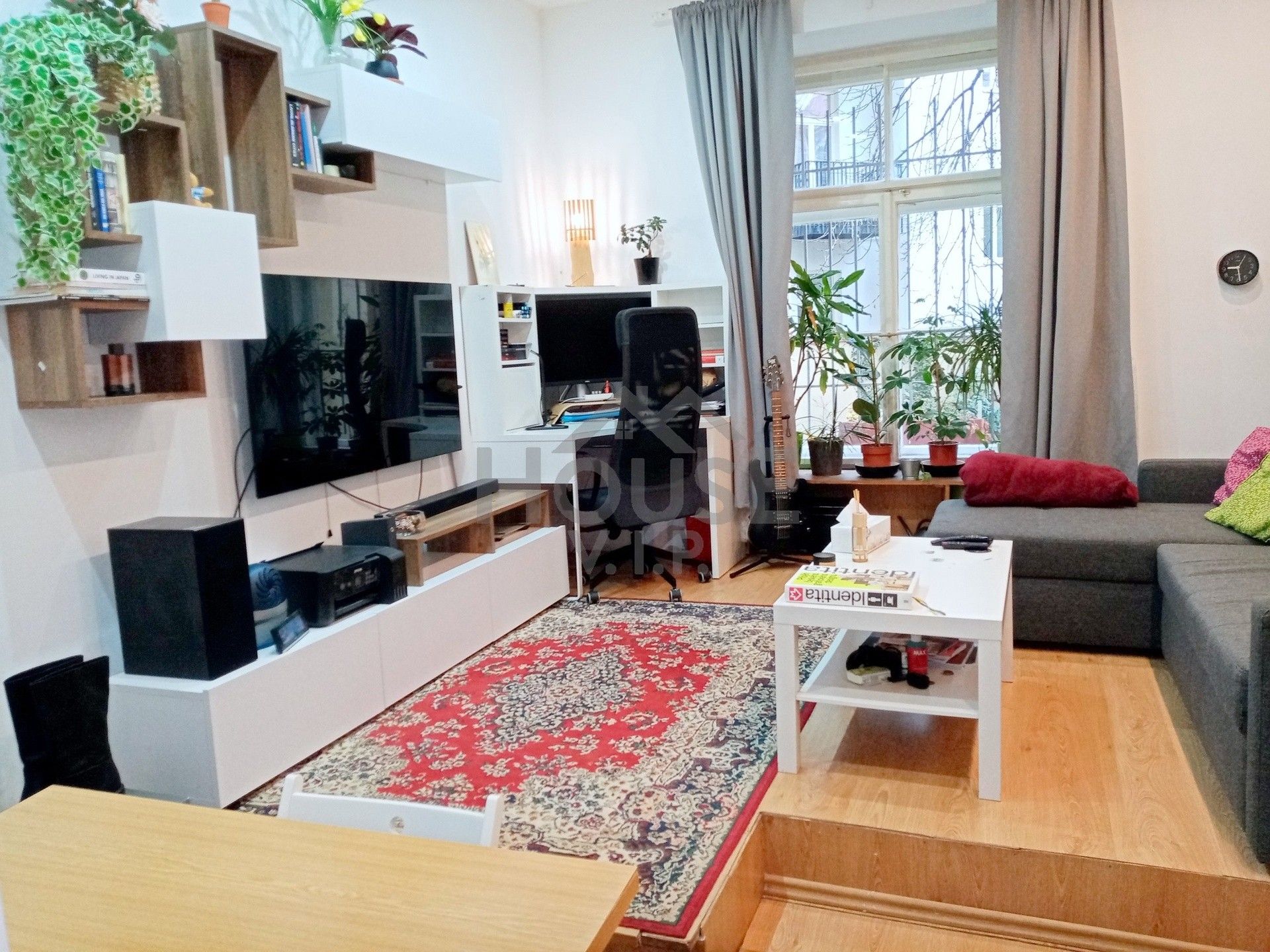 2+1, Korunovační, Praha, 51 m²