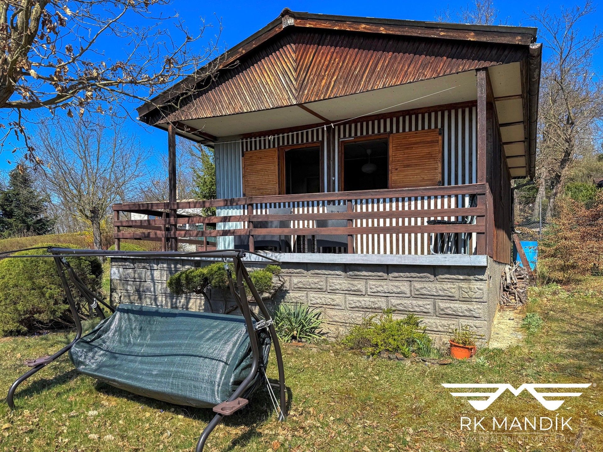 Chaty, Vltavská, Březová-Oleško, 29 m²