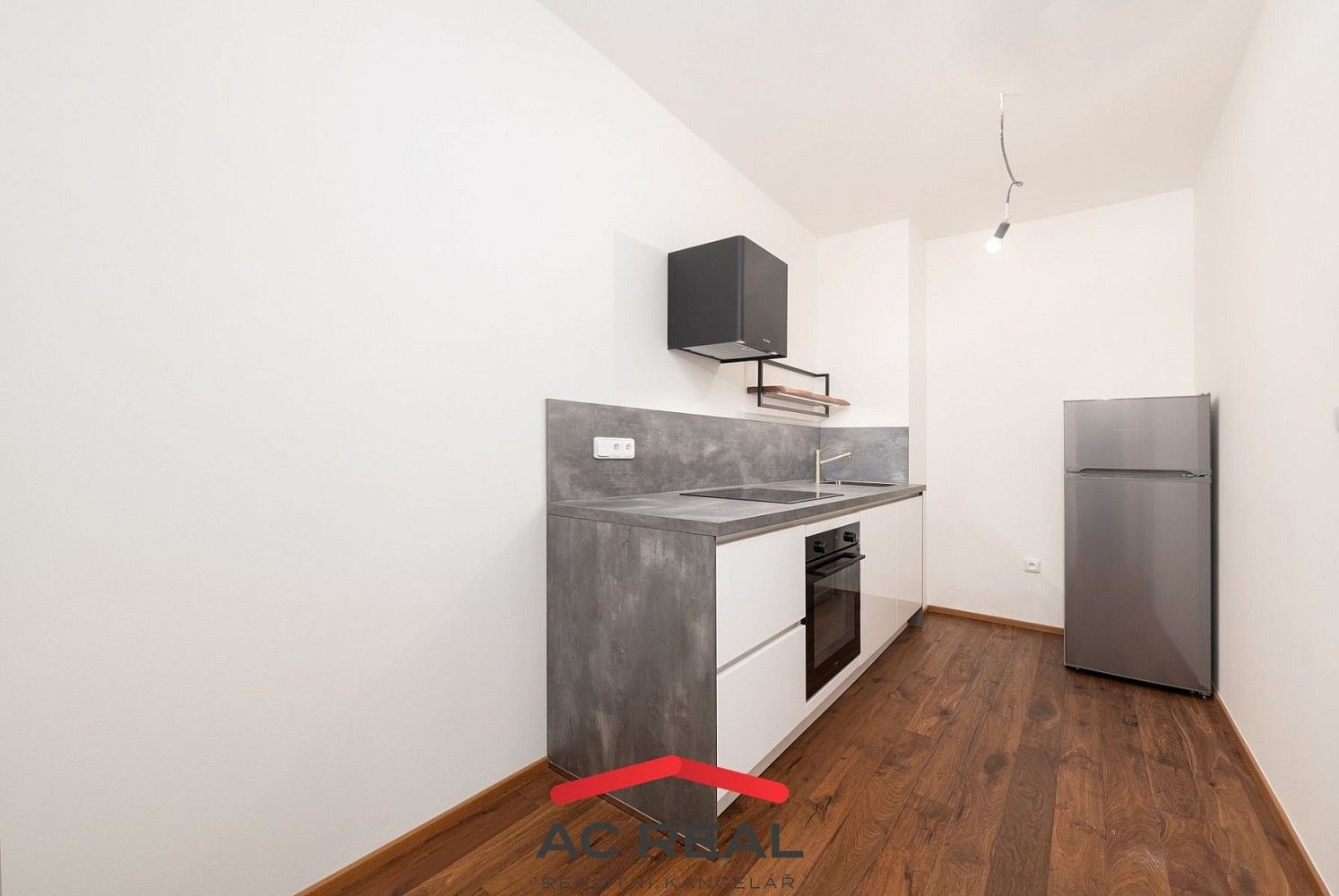 3+1, Vrchlabí - Hořejší Vrchlabí, okres Trutnov, Královéhradecký kraj, 73 m² - 1