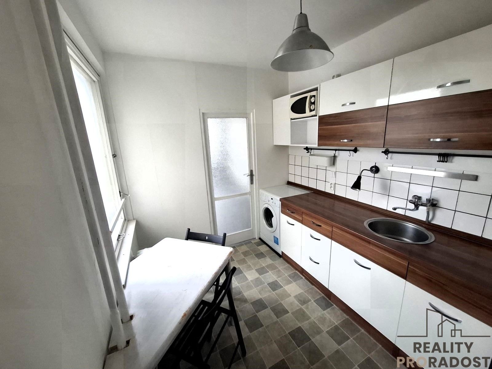 Pronájem byt 2+1 - Kukučínova, Praha, 47 m²