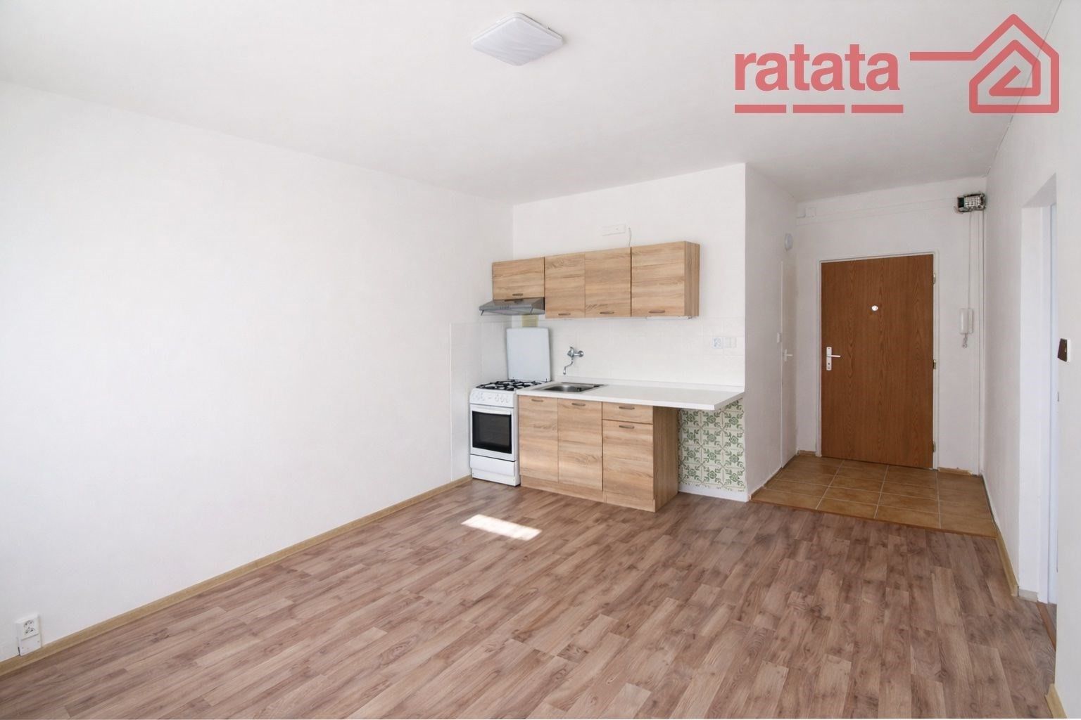 Pronájem byt 1+1 - Královéhradecká, Klášterec nad Ohří, 35 m²