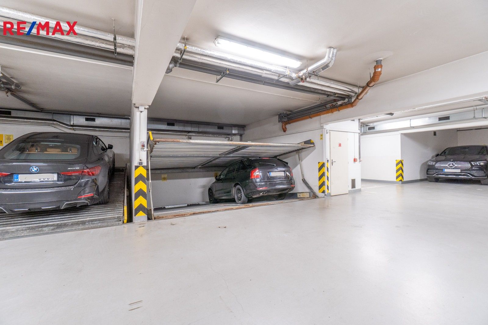 Ostatní, Kašparovo náměstí, Praha, 12 m²