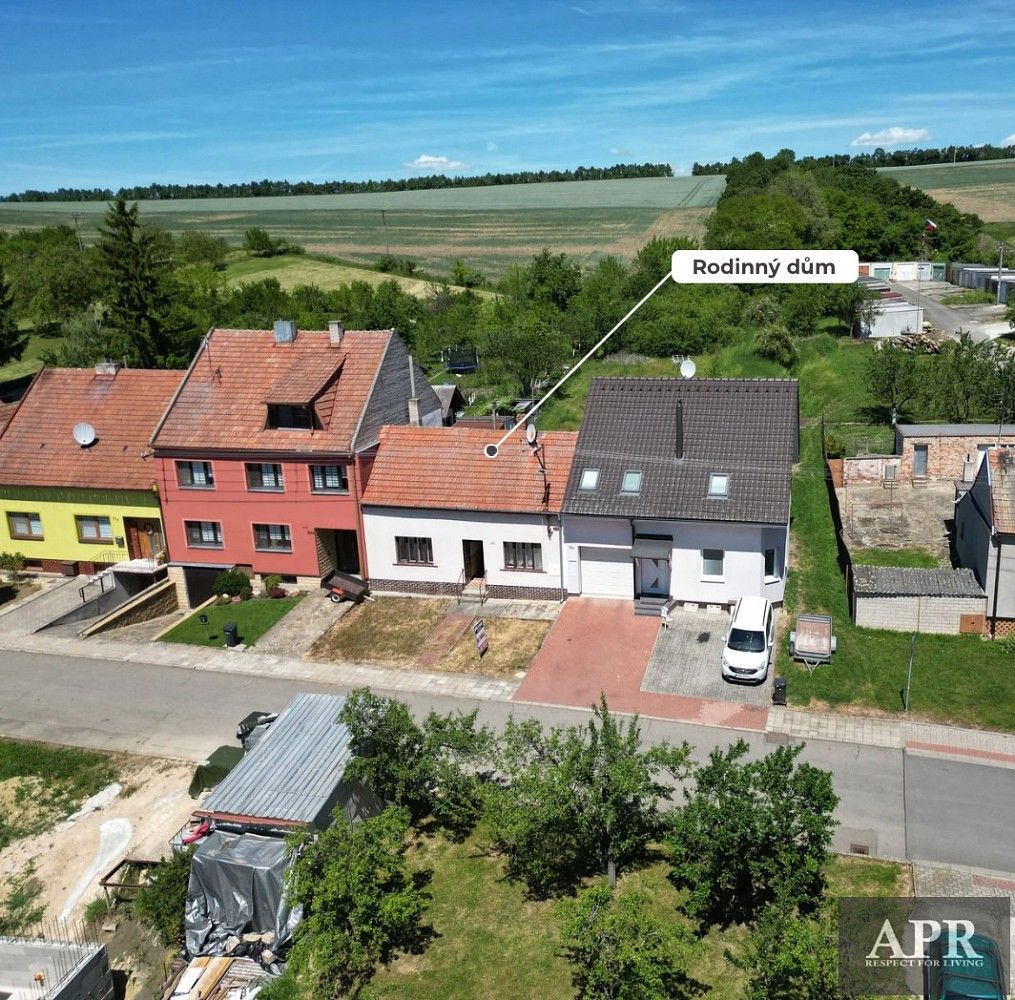 Rodinné domy, Vinohradská, Dolní Němčí, okres Uherské Hradiště, 60 m² - 1