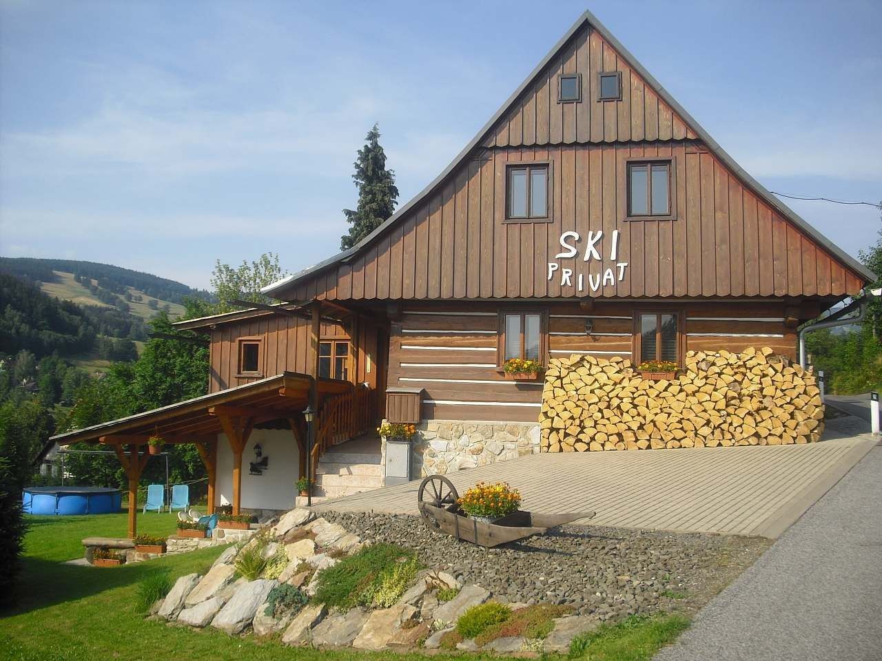Chaty, Rokytnice nad Jizerou - Dolní Rokytnice, Liberecký kraj - 1