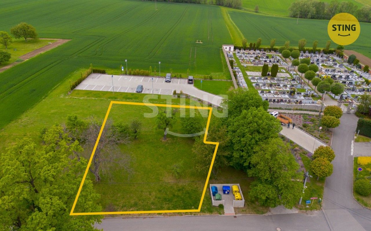 Pozemek pro bydlení, 962 m²