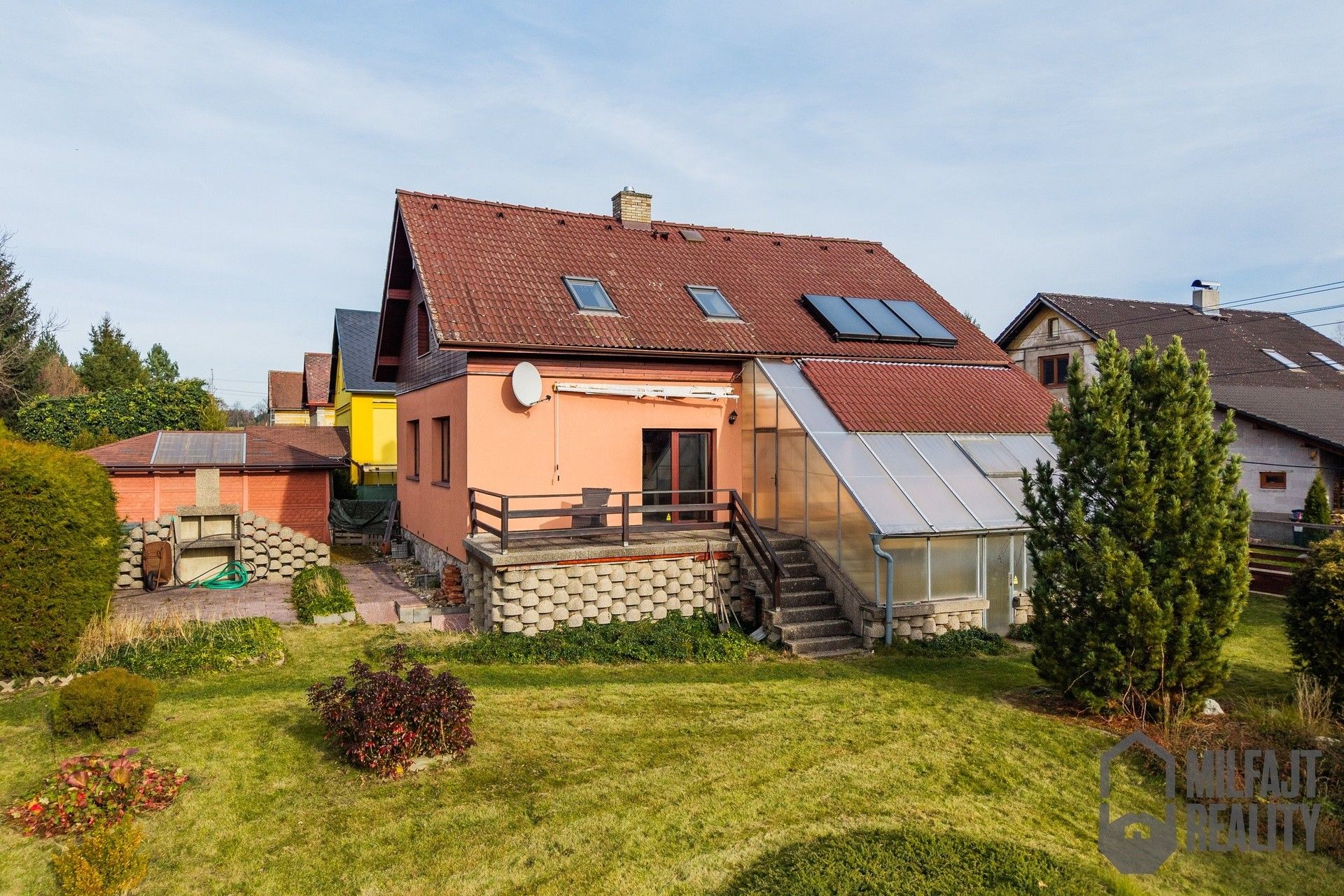 Rodinné domy, Jindřichovice pod Smrkem, 190 m²