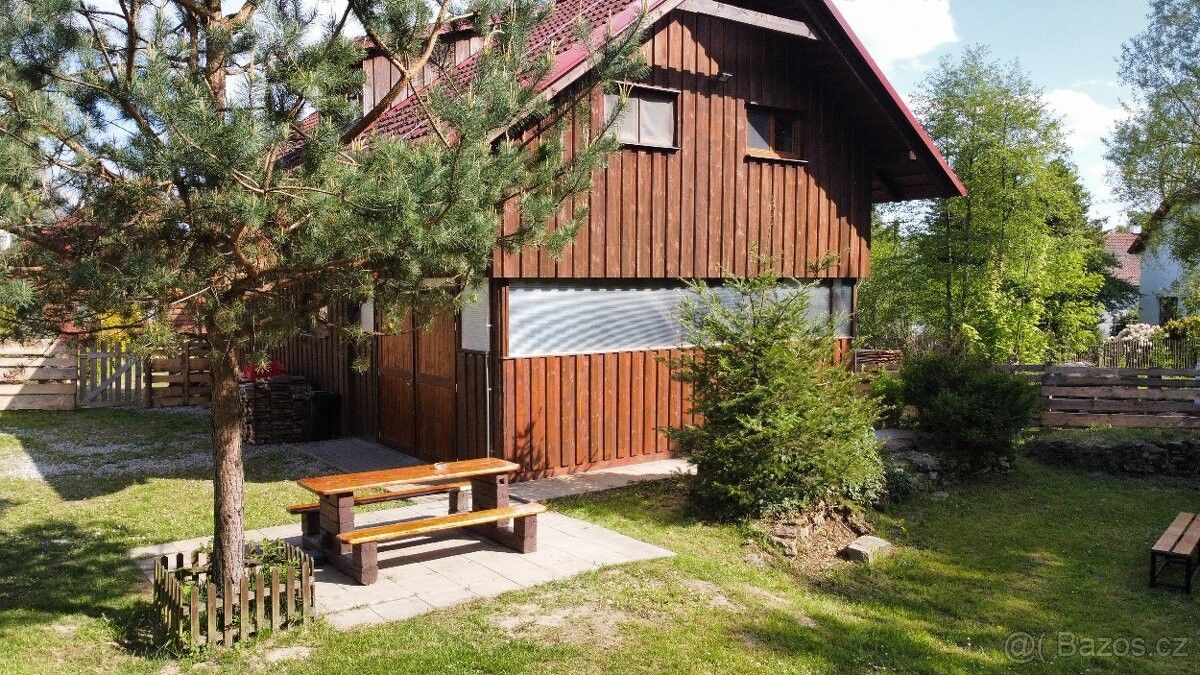 Rodinné domy, Rohozná u Jihlavy, 588 44