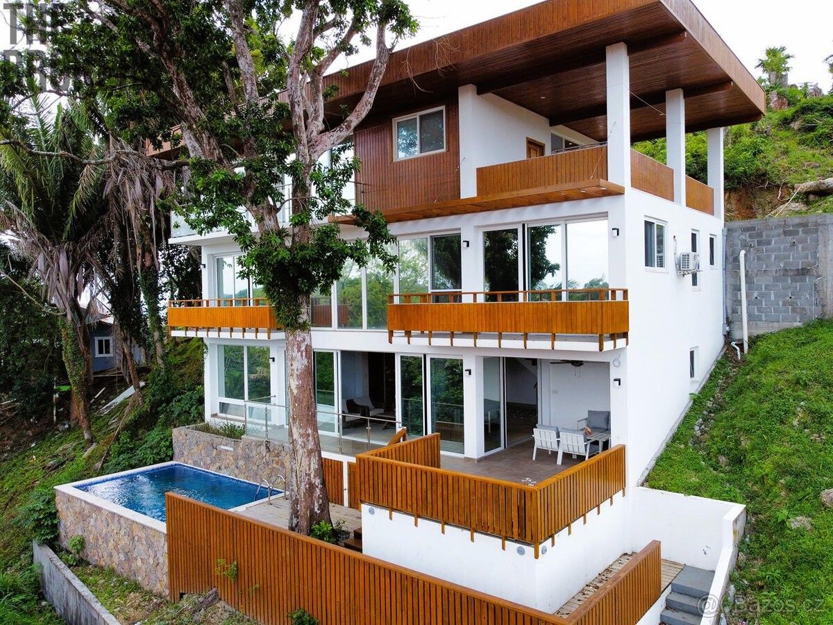 Rodinné domy, 987 66, Zahraničí