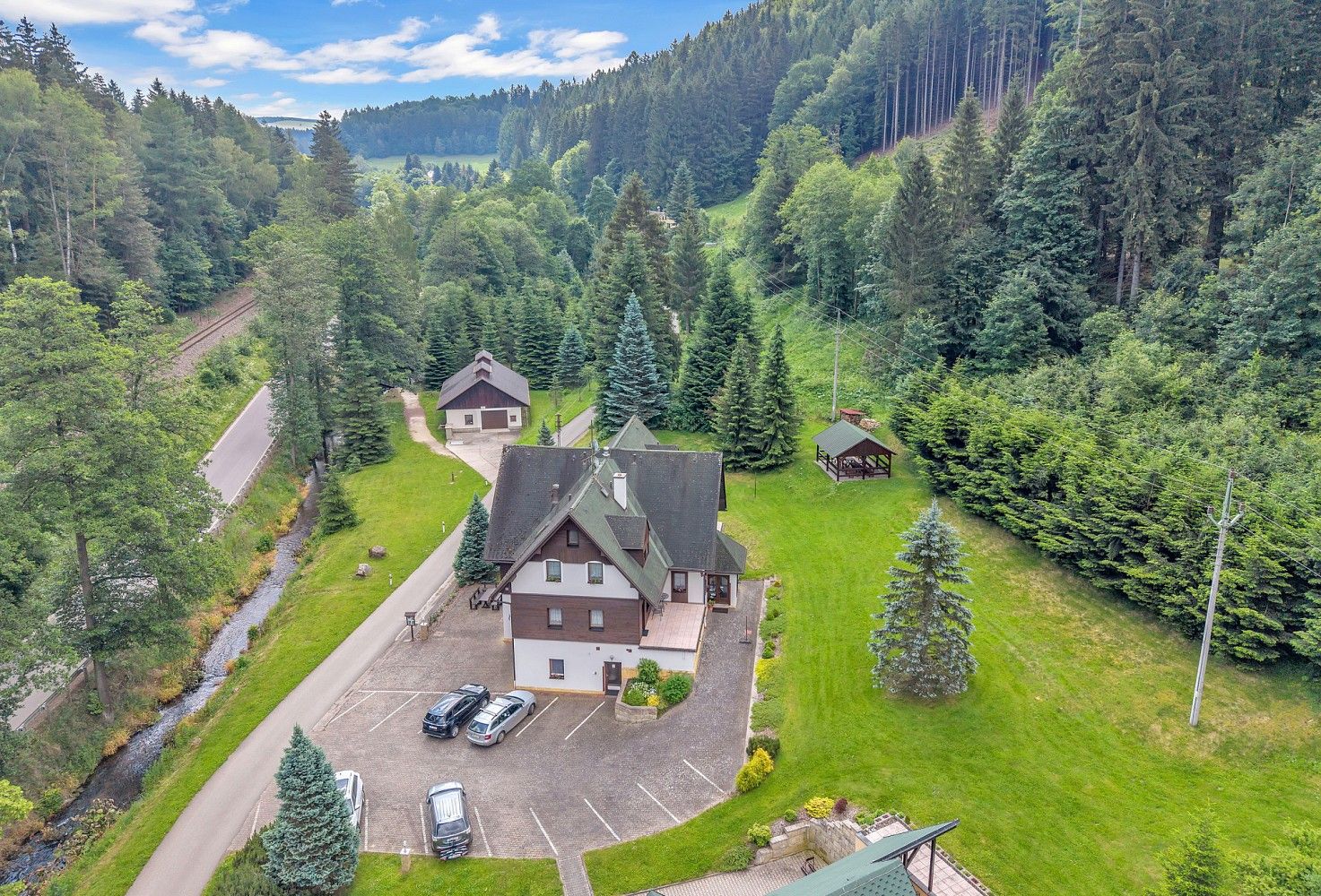 Ubytovací zařízení · 753 m² · Teplice nad Metují, okres Náchod, Královéhradecký kraj - 4