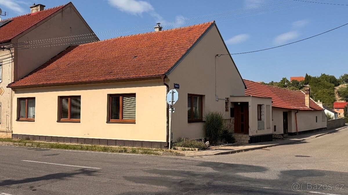 Rodinné domy, Bučovice, 685 01 - 1