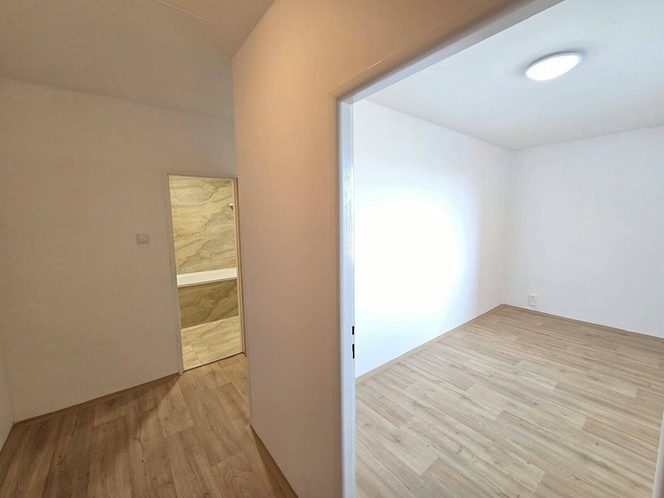 Pronájem byt 2+1 - Rozmarýnová, Most, 49 m² - 5