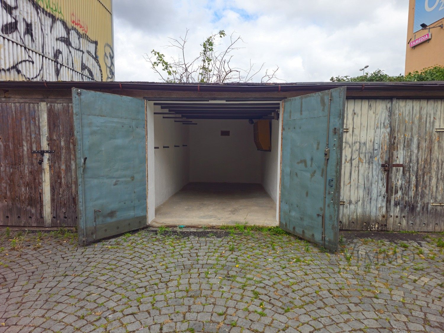 Garáže, Olbrachtova, Praha, 19 m²