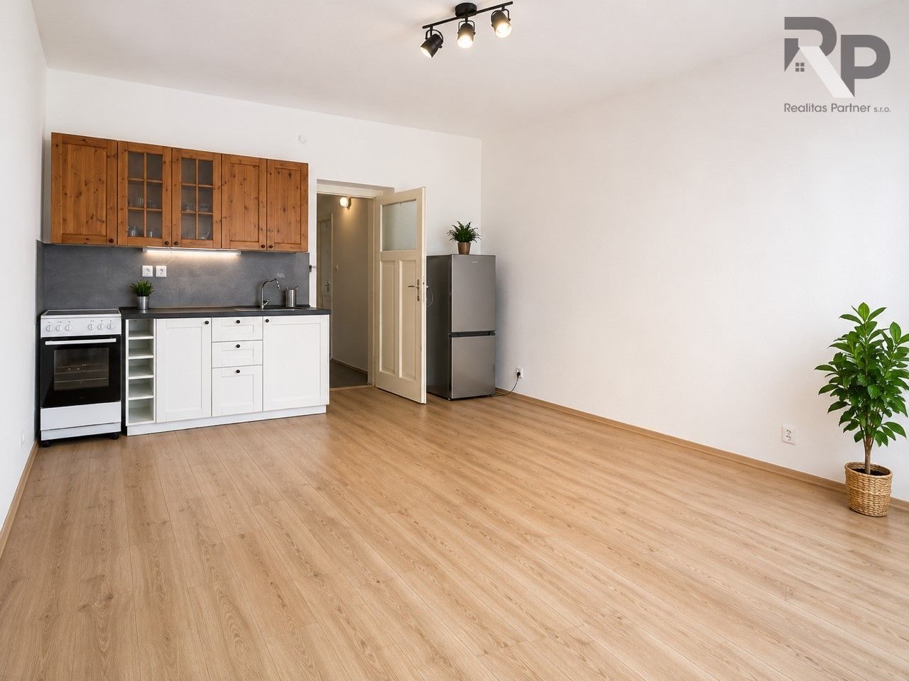1+kk, Šlikova, Praha, 32 m² - 1