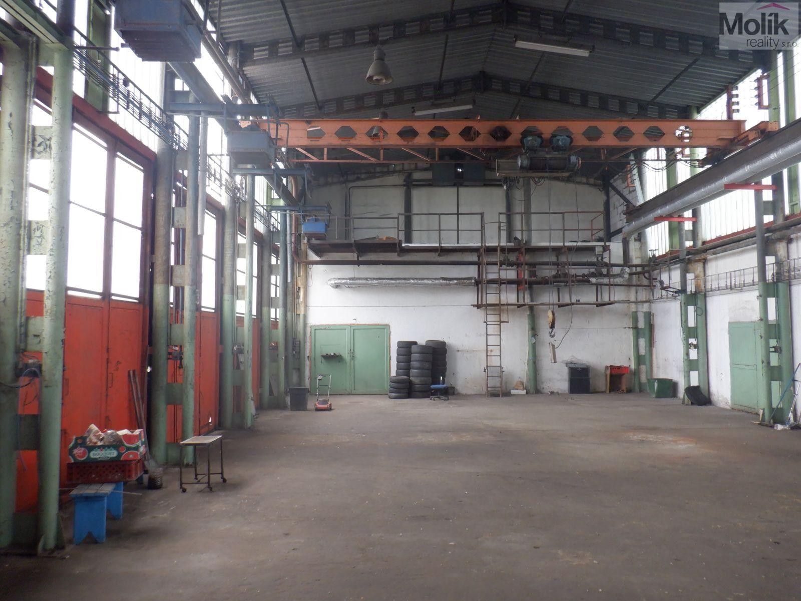 Výrobní prostory · 2 500 m² · Chomutov - 4