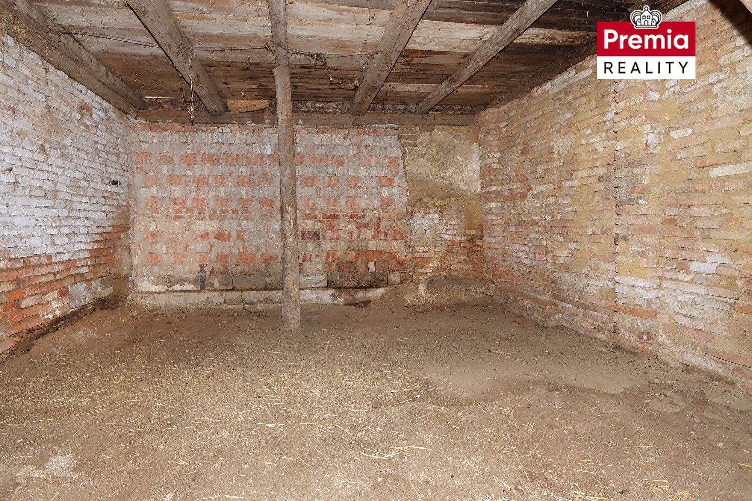 Prodej rodinný dům - Strachotice, okres Znojmo, 230 m² - 5