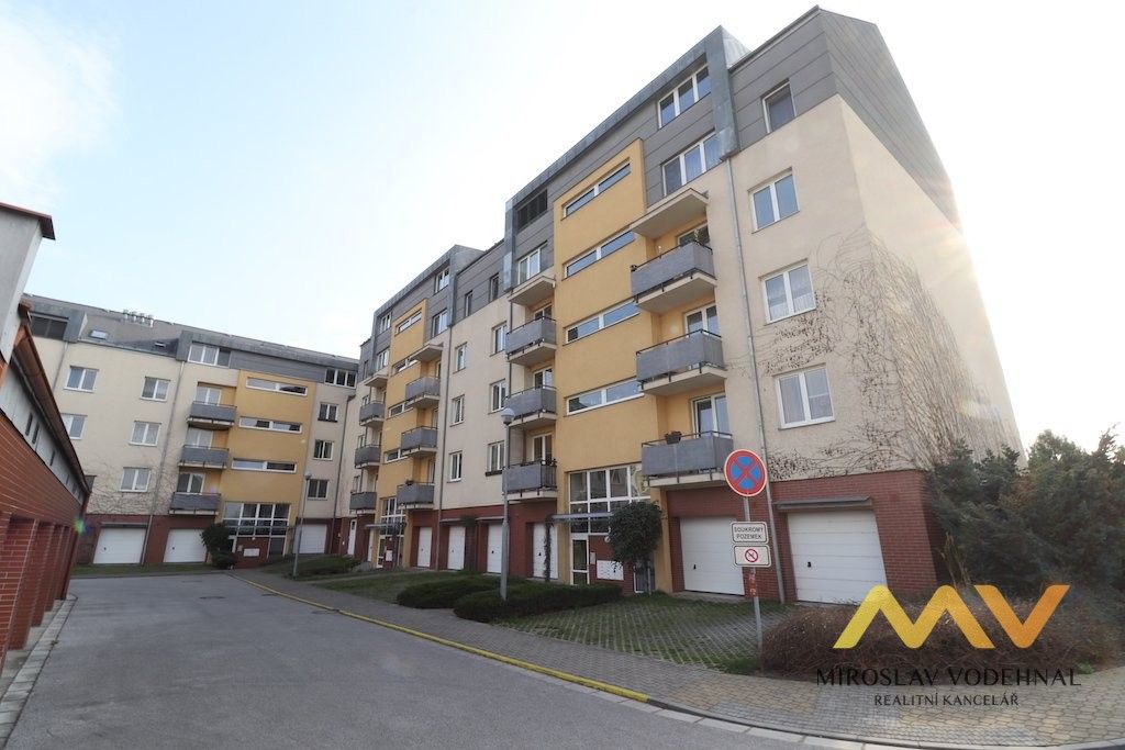 1+kk, Ve Stromovce, Hradec Králové, 31 m²