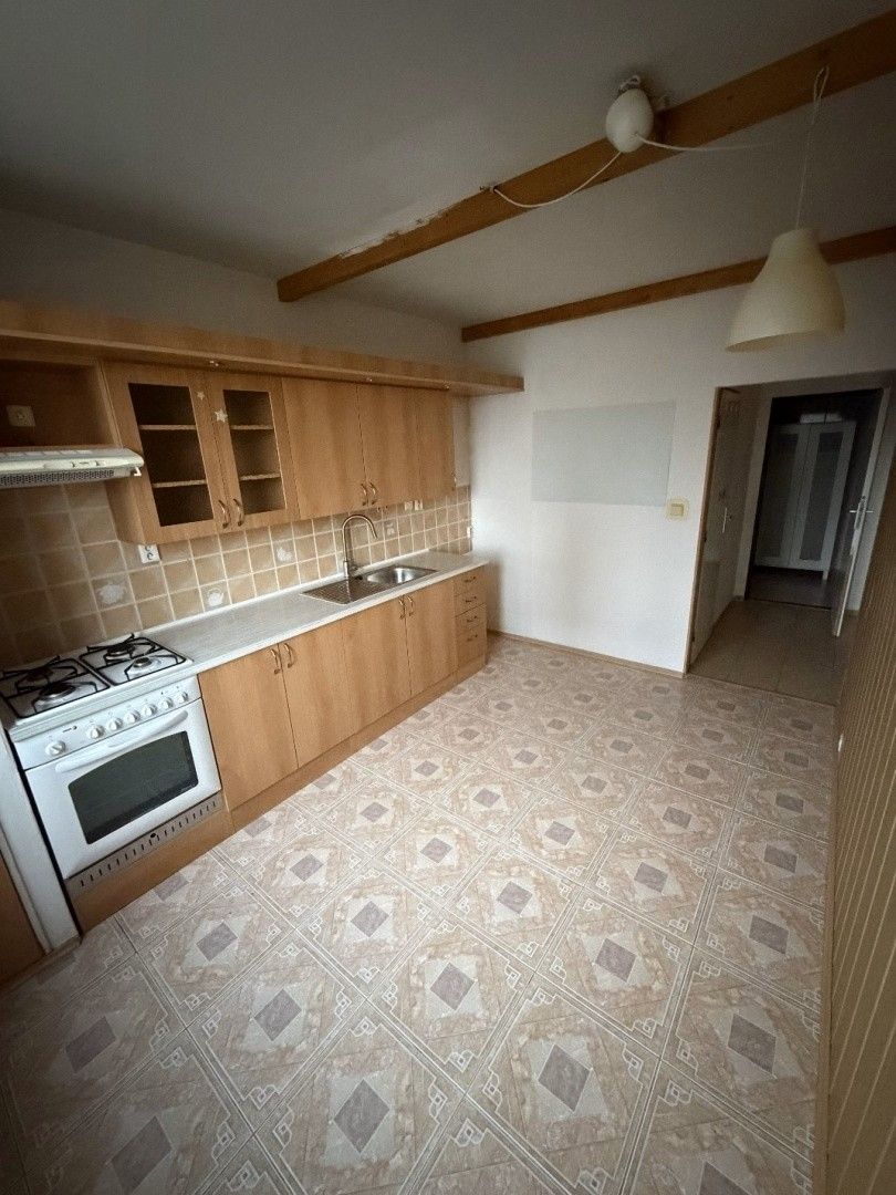 Prodej byt - Hodonín, 695 01