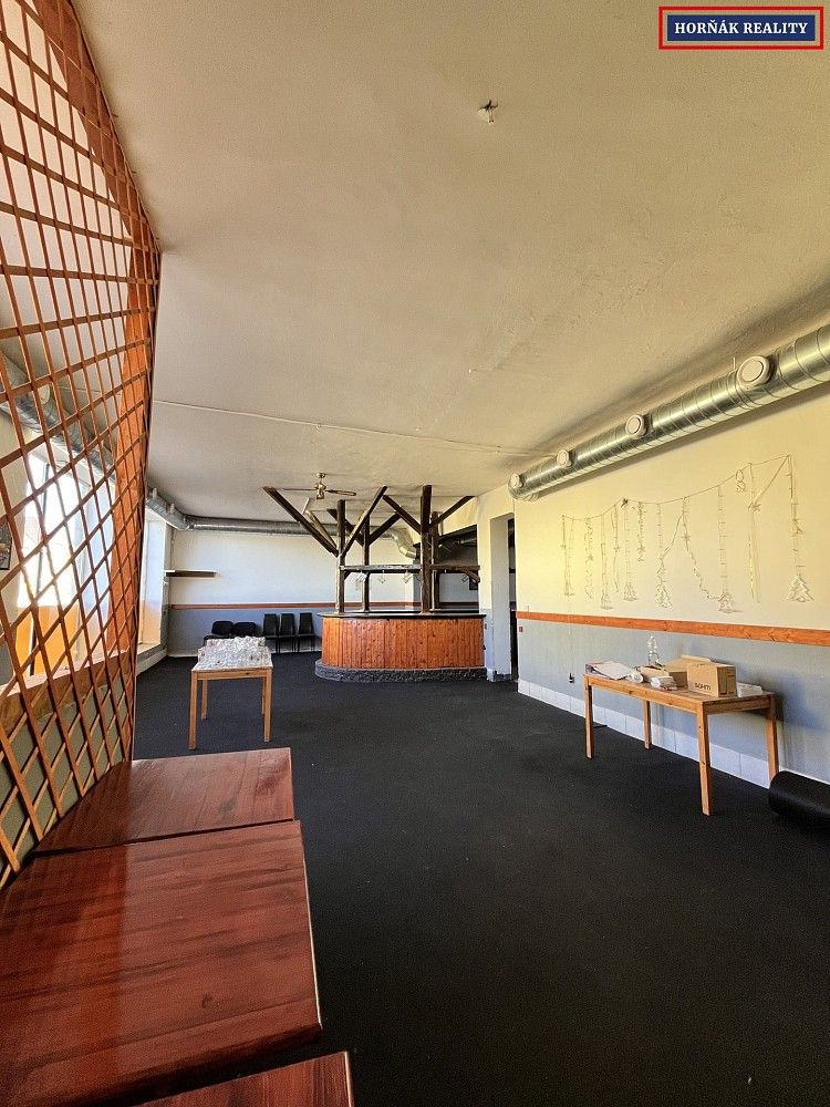 Restaurace · 207 m² · Nádražní, Bučovice, okres Vyškov - 4