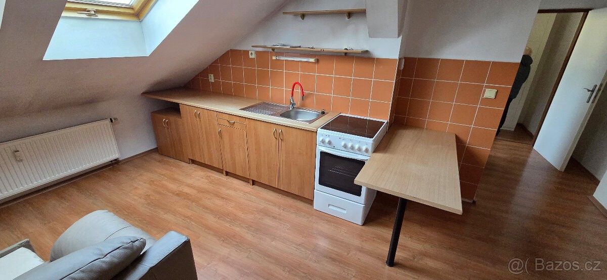 Byty, Ostrava, 703 00