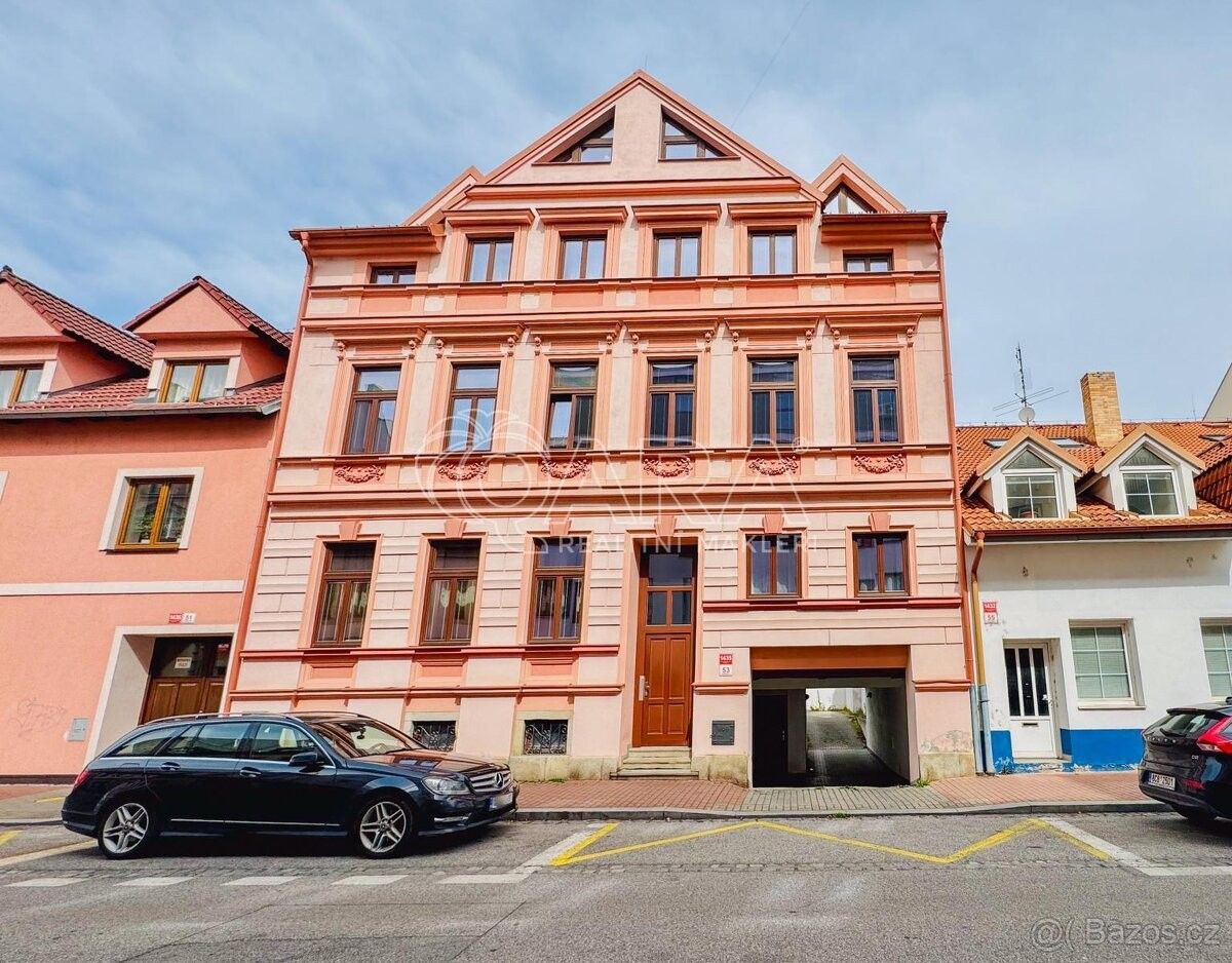 Garáž · České Budějovice, 370 01 - 3
